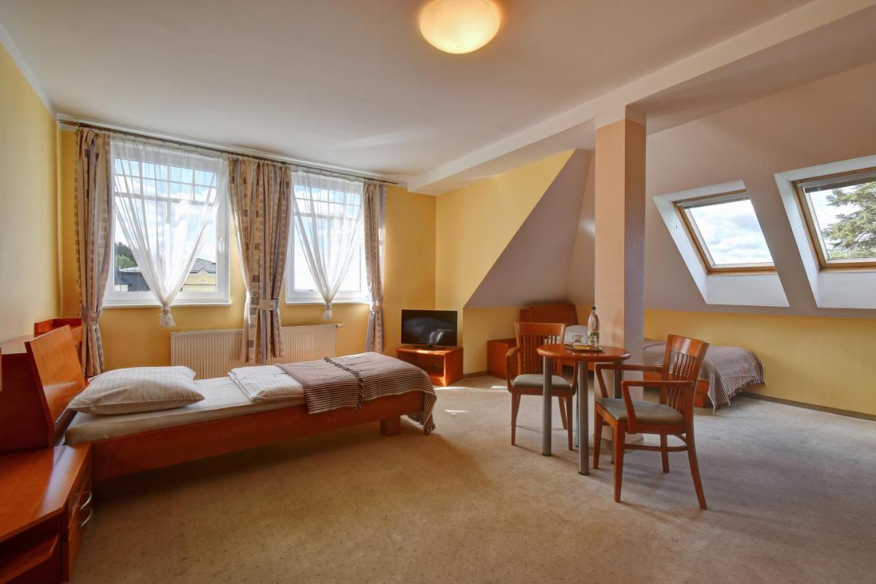 Hotel La Passionaria Mariánské Lázně Εξωτερικό φωτογραφία